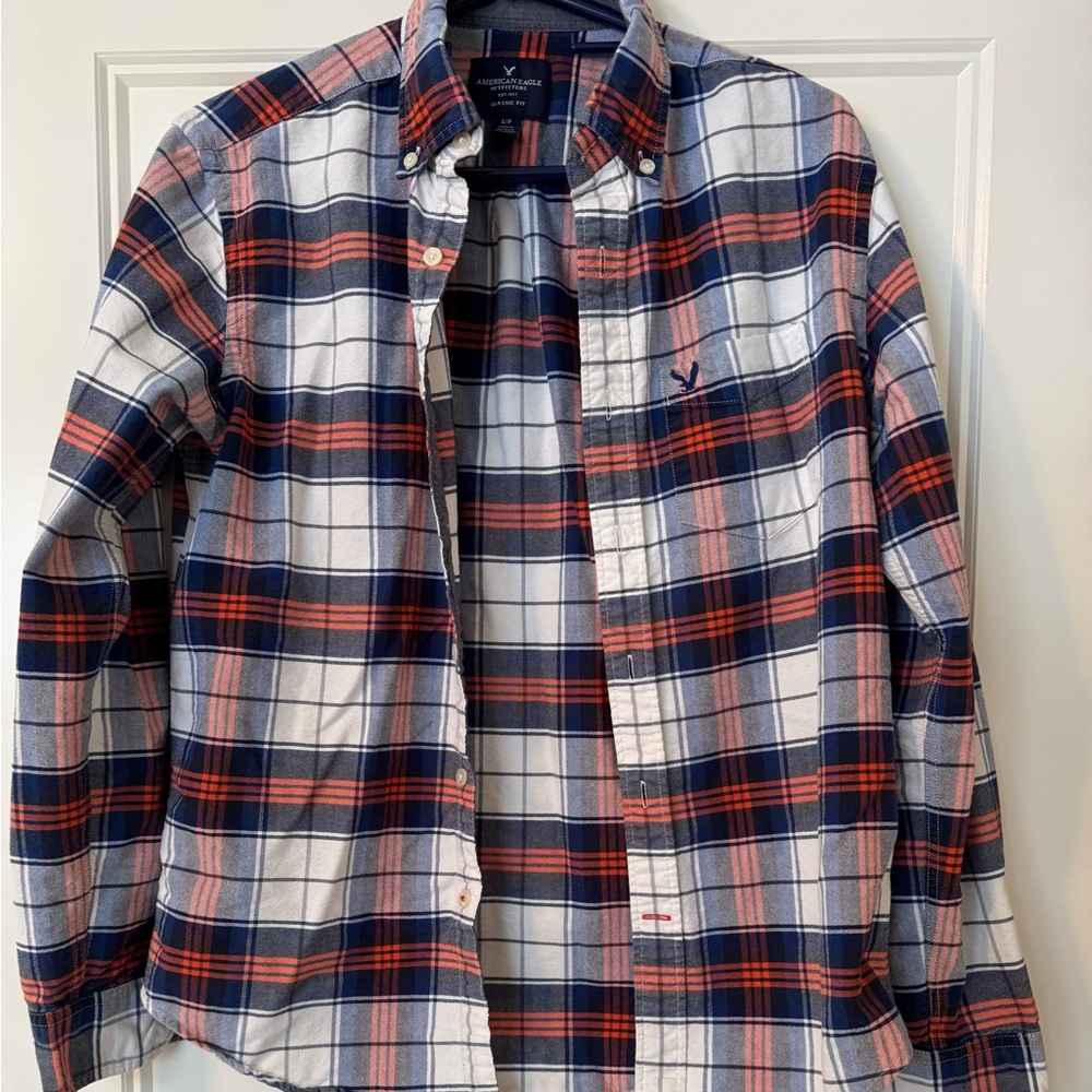 American Eagle Outfitters Men's Casual Plaid Shirt in Navy and orange